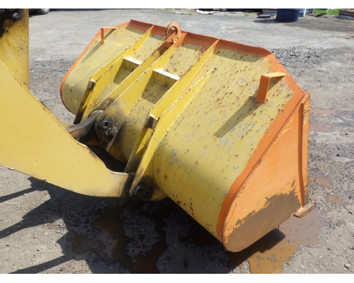KOMATSU WA40-8