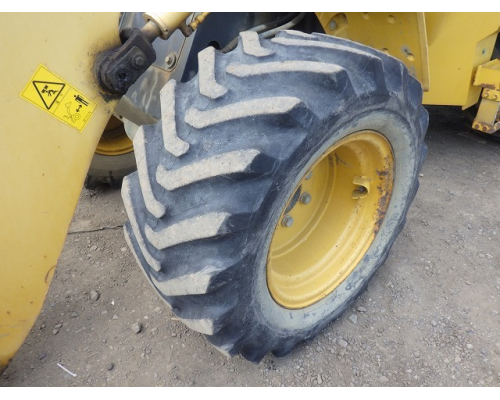 KOMATSU WA40-8