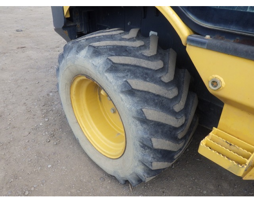 KOMATSU WA40-8