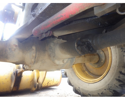 KOMATSU WA40-8