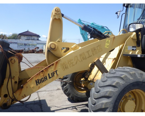 CAT 910K