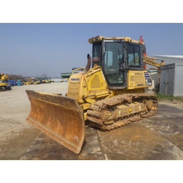 KOMATSU D37PX-23