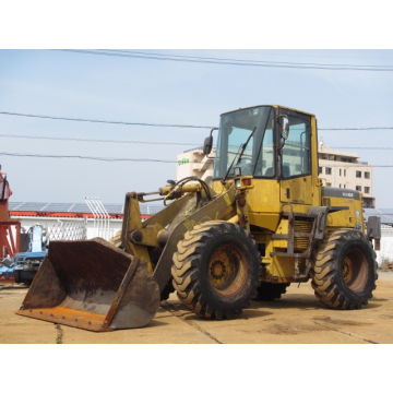 KOMATSU WA100-3E