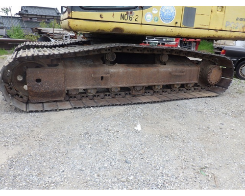 KOMATSU PC200-6E