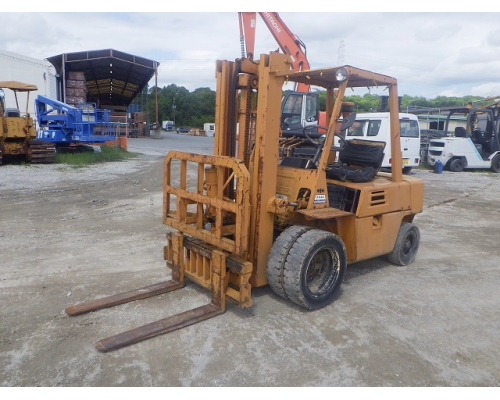 KOMATSU FD25-7