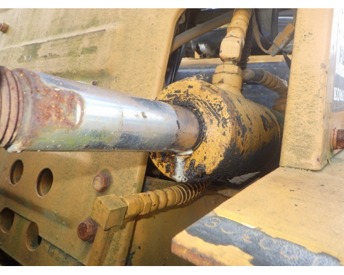 KOMATSU FD25-7