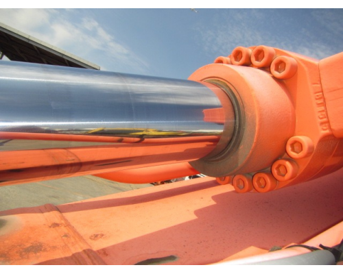 HITACHI ZH200-6