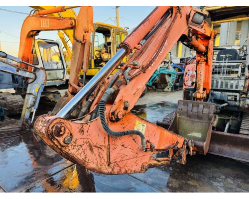 HITACHI ZX35U