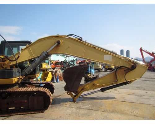 CAT 320D