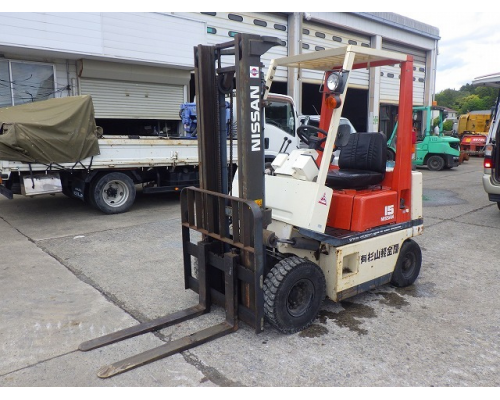 NISSAN NAH01M15