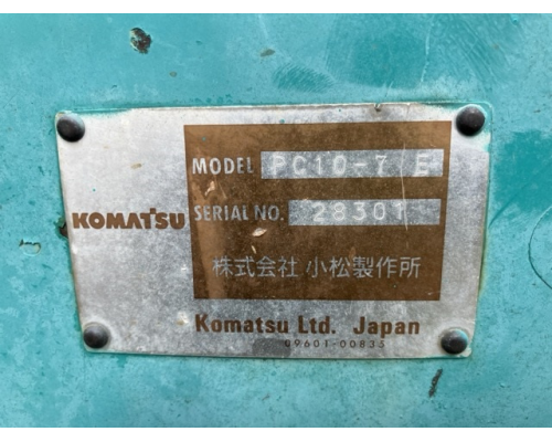 KOMATSU PC10-7E