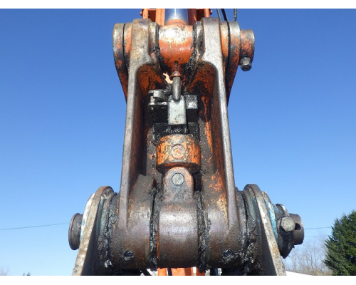HITACHI ZX135US-5B