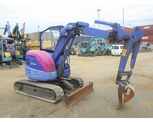 KOMATSU PC28UU-3