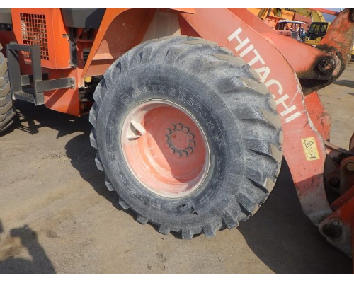 HITACHI ZW120