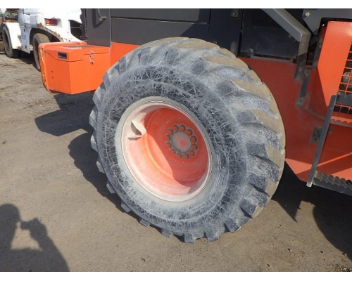 HITACHI ZW120
