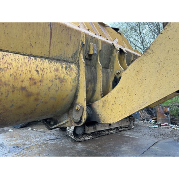CAT 950E