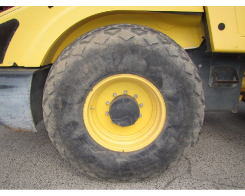 BOMAG BW211D-4
