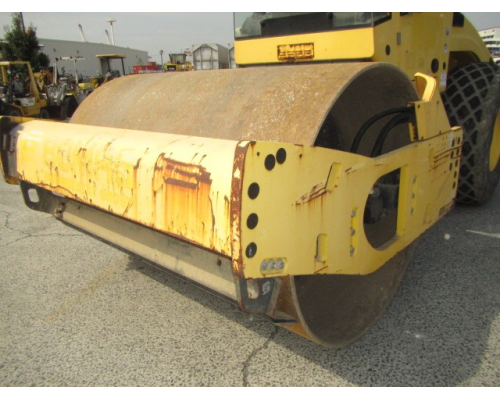 BOMAG BW211D-4