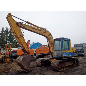 KOMATSU PC120-3