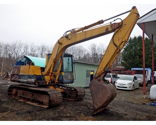 KOMATSU PC120-3