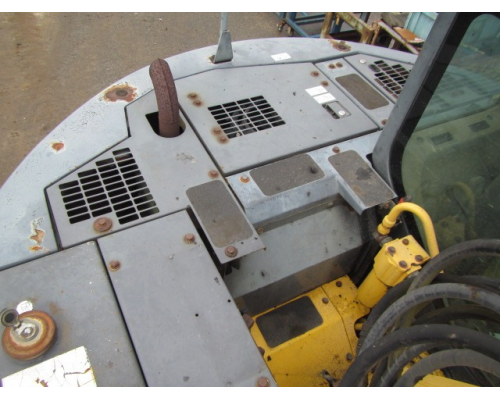 KOMATSU PC128US-2E1
