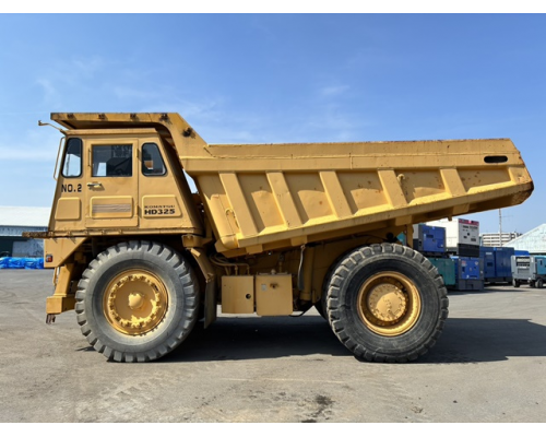 KOMATSU HD325-5