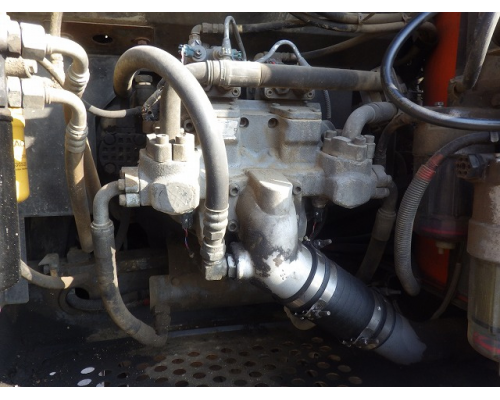 HITACHI ZX200-3
