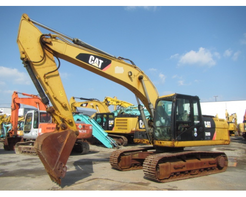 CAT 320D
