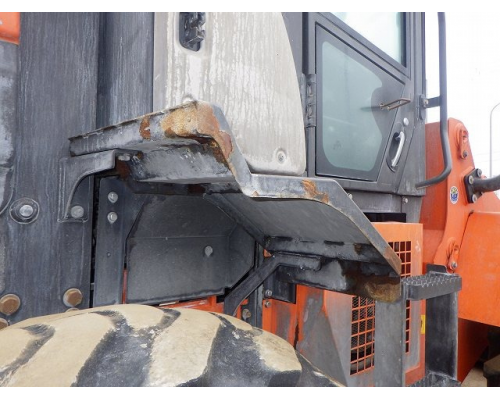 HITACHI ZW100-6