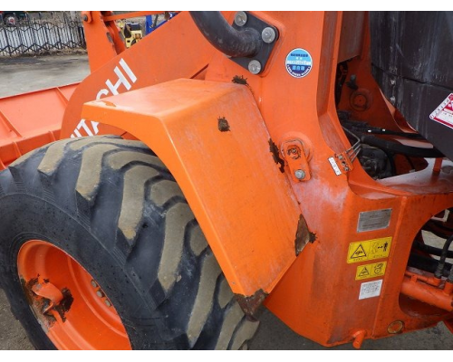 HITACHI ZW100-6
