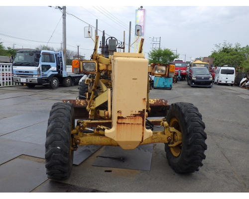 KOMATSU GD405A-2