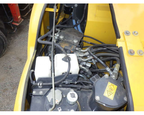KOMATSU PC78UU-10