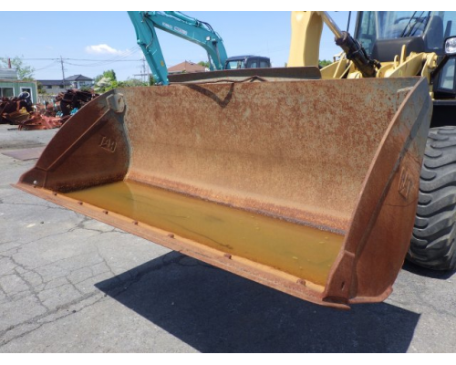 CAT 910K