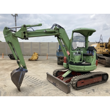 KOMATSU PC38UU-2