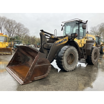 KOMATSU WA320-8