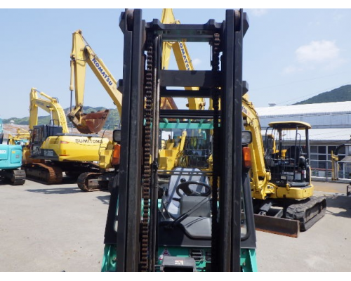 MITSUBISHI FDE30T