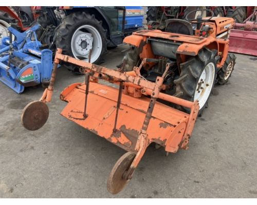 KUBOTA B1600DT