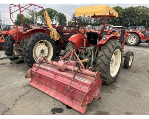 YANMAR YM3810D