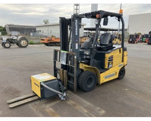 KOMATSU FE25-1