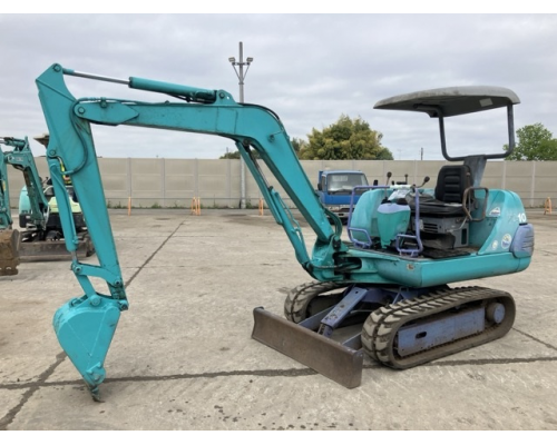 KOMATSU PC10-7E