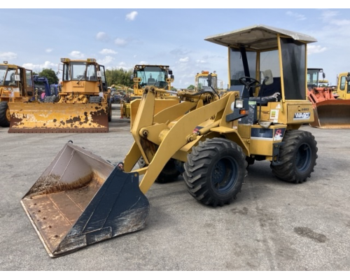 KOMATSU WA40-2