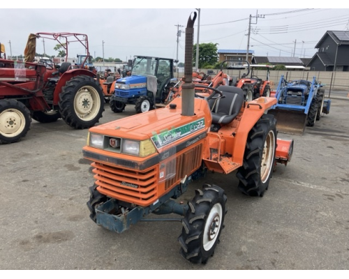 KUBOTA L1-22