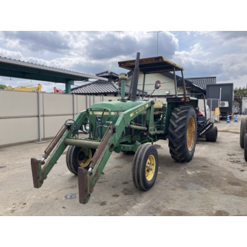 JOHN DEERE 2040