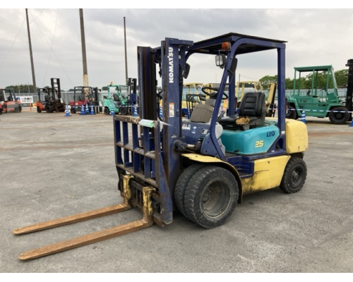 KOMATSU FD25C-12