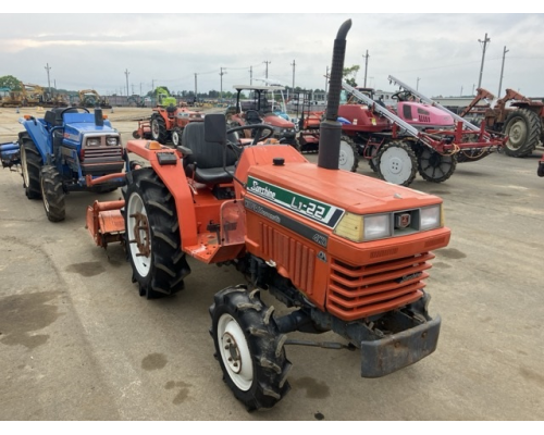 KUBOTA L1-22D
