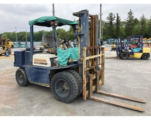 KOMATSU FD35-4