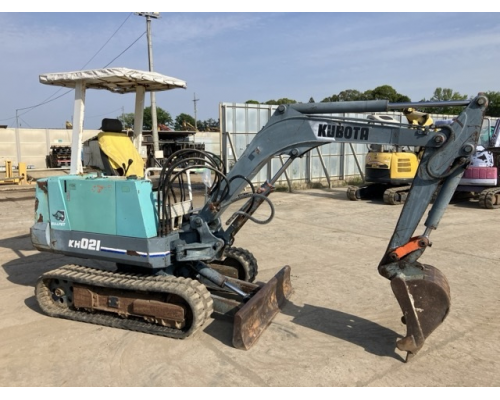 KUBOTA KH-021