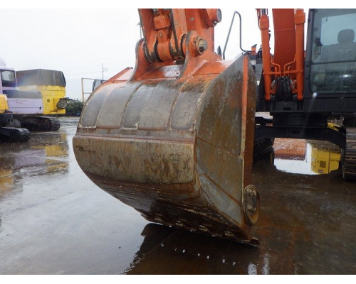 HITACHI ZX135US-5B