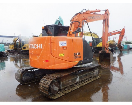HITACHI ZX135US-5B