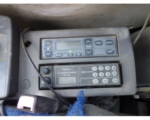 HITACHI ZX200-3